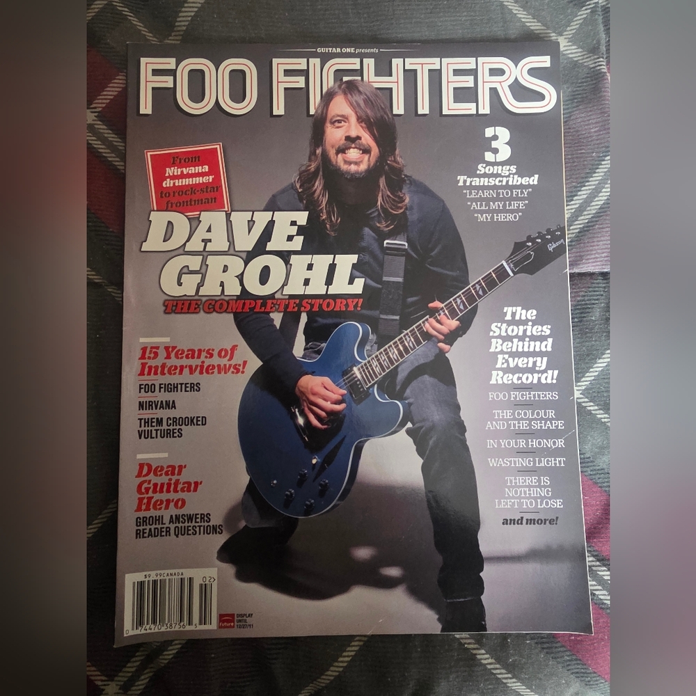 Foo Fighters Guitar World Magazine Dec 2011 Dave Grohl Special